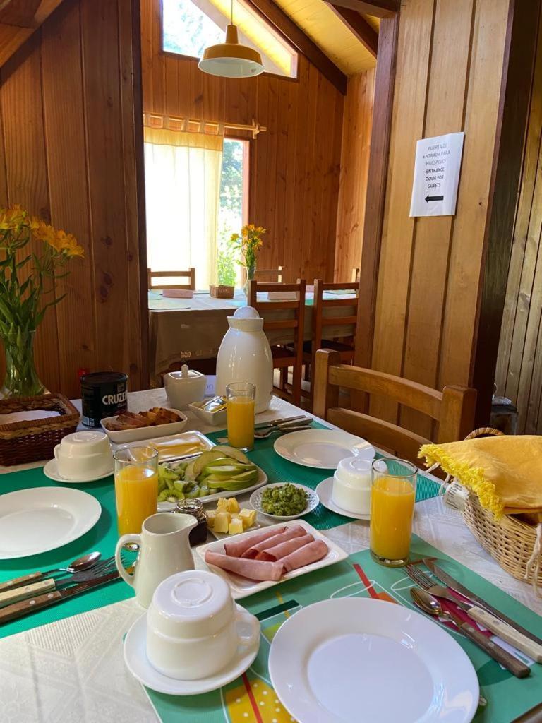 Hostal Quillelhue Pucón Kültér fotó